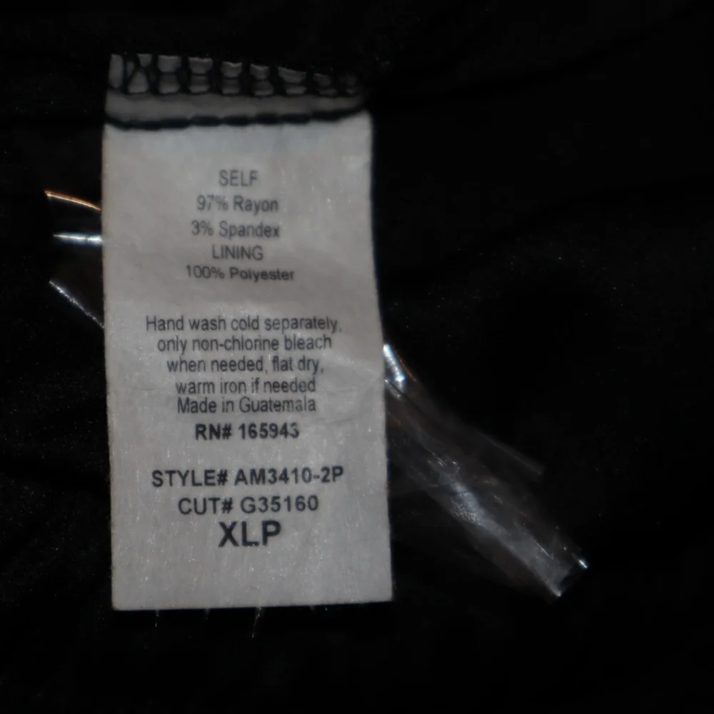 Hayes    Sleeveless Jumpsuit  Black Size XL Petite Short Story - Picture 12 of 12